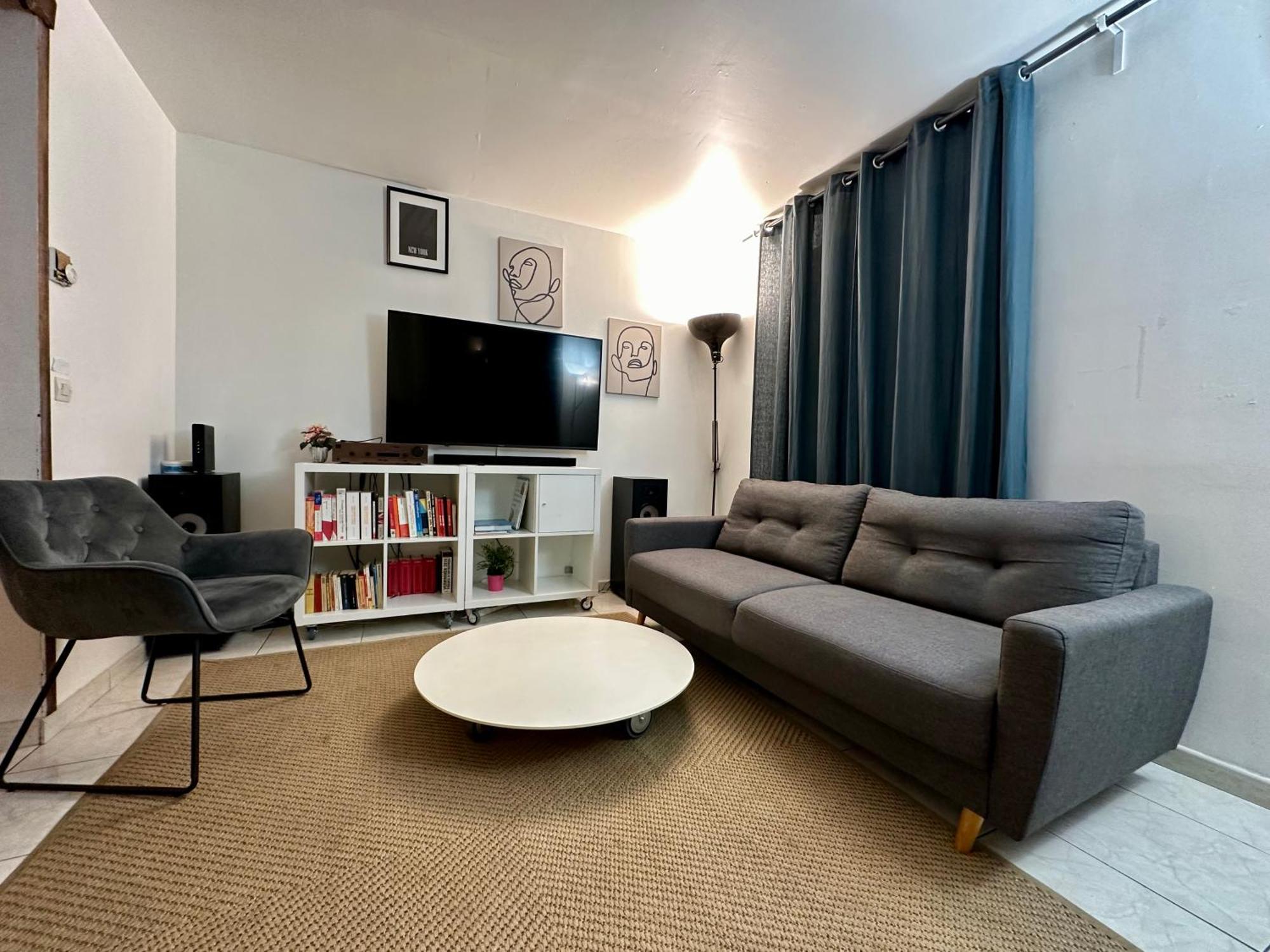 Aubervilliers Maison De Ville Pres Metro 7 By Immo Kit Bnb Exterior photo